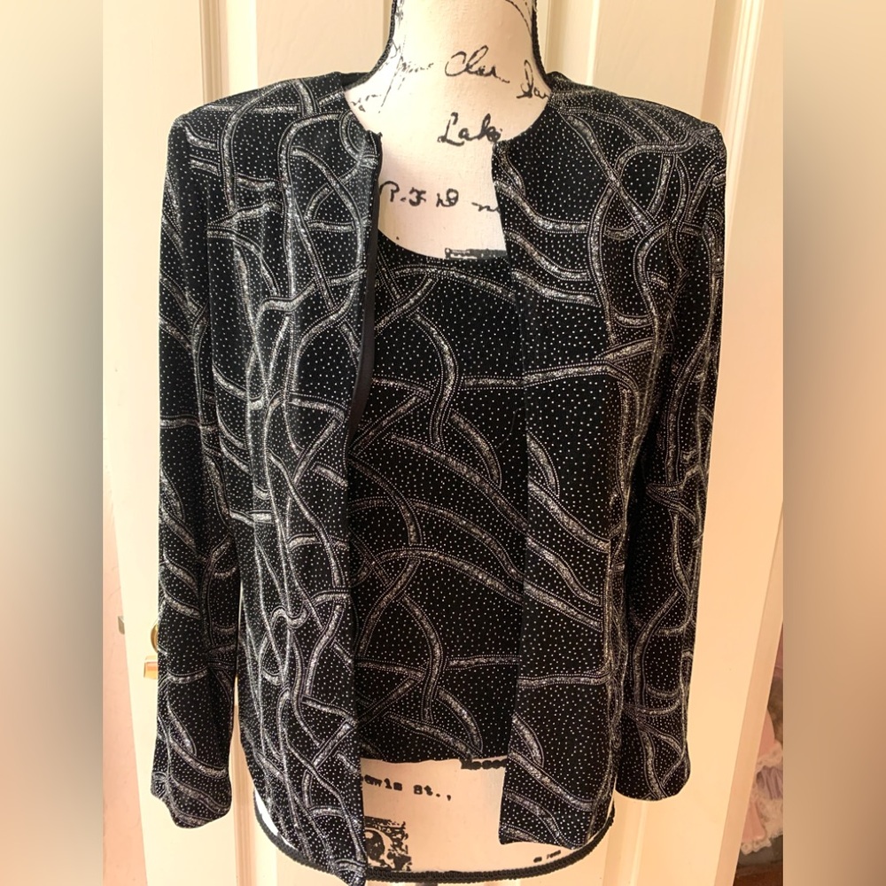 XScape by Joanna Chen 2 Piece Black & Silver Sparkle Shell & Jacket